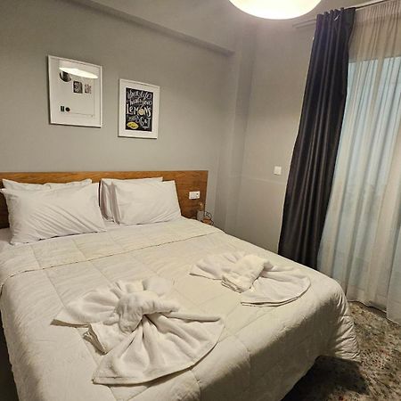 A Place 4 U Under Acropolis Apartment เอเธนส์ ภายนอก รูปภาพ